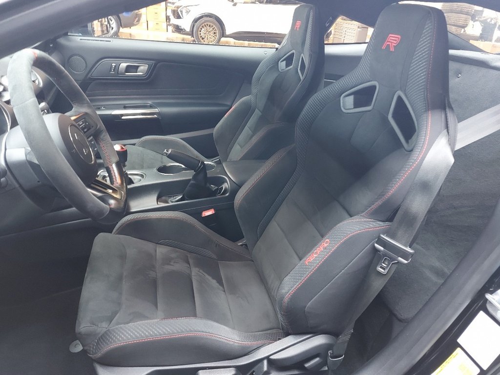 2018 Ford Mustang Black Blainville - photo #11