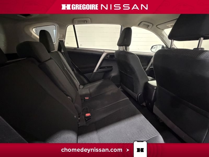 2018 Toyota Rav 4 Black Laval - photo #22