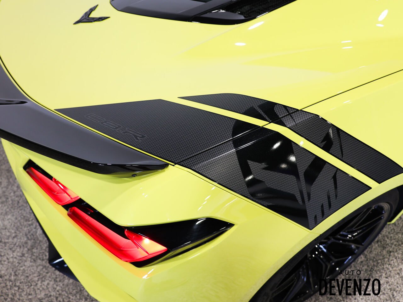 Chevrolet Corvette 2024 Jaune Saint-Eustache - photo #5