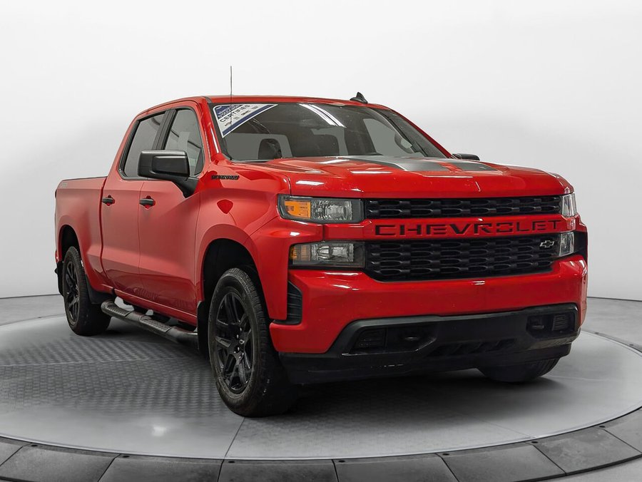 CHEVROLET Silverado 1500 4WD Crew Cab Rally Edition Moteur 2.7L 2022 Rouge