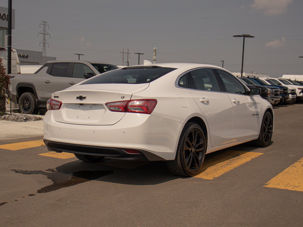 2024 Chevrolet Malibu 4dr Sdn 1LT White Sherwood Park - photo #9