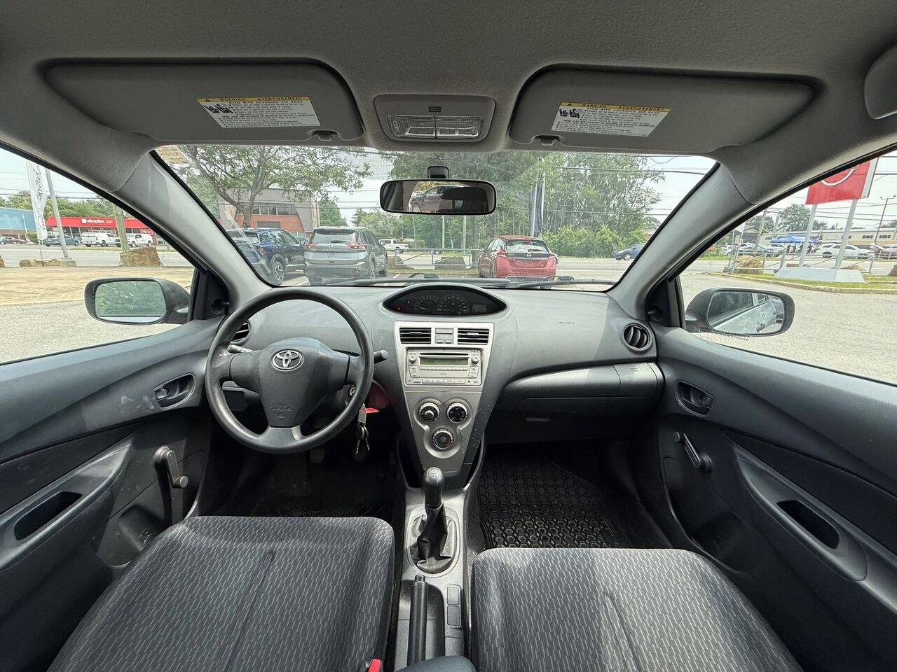 Toyota Yaris Berline 4 portes BM 2009 Argent Châteauguay - photo #12