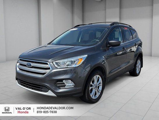 Ford Escape 4 portes SE, AWD 2017 2017 Gris