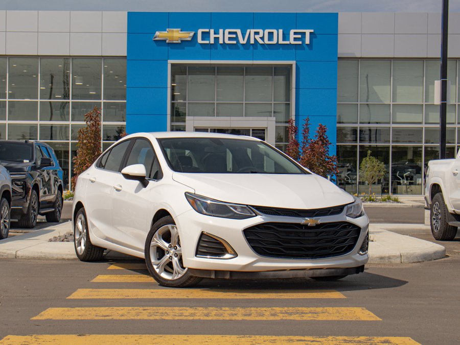 2019 Chevrolet Cruze 2019 White