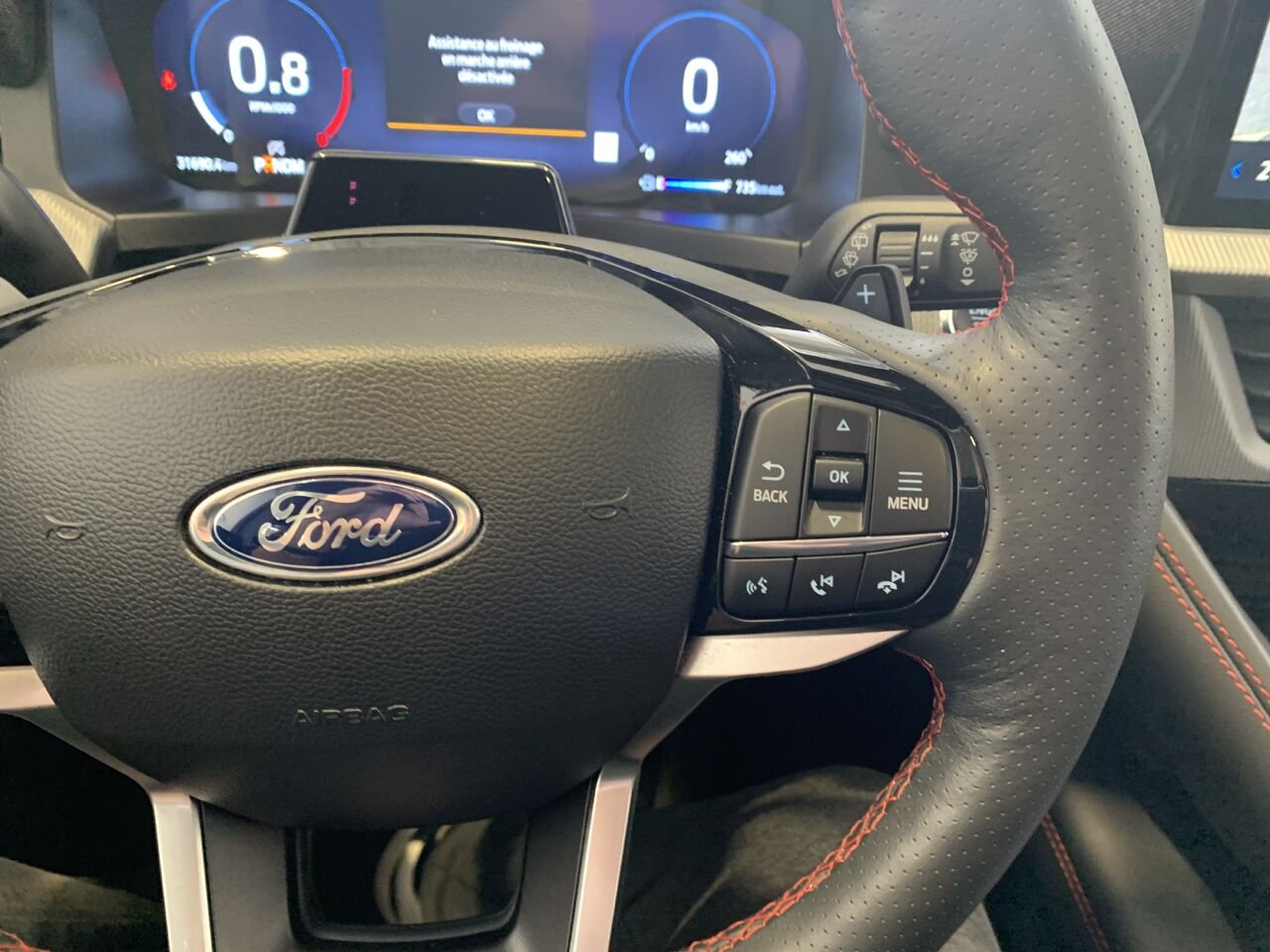 2025 Ford Explorer ST EXPLORER ST 4WD White Châteauguay - photo #38