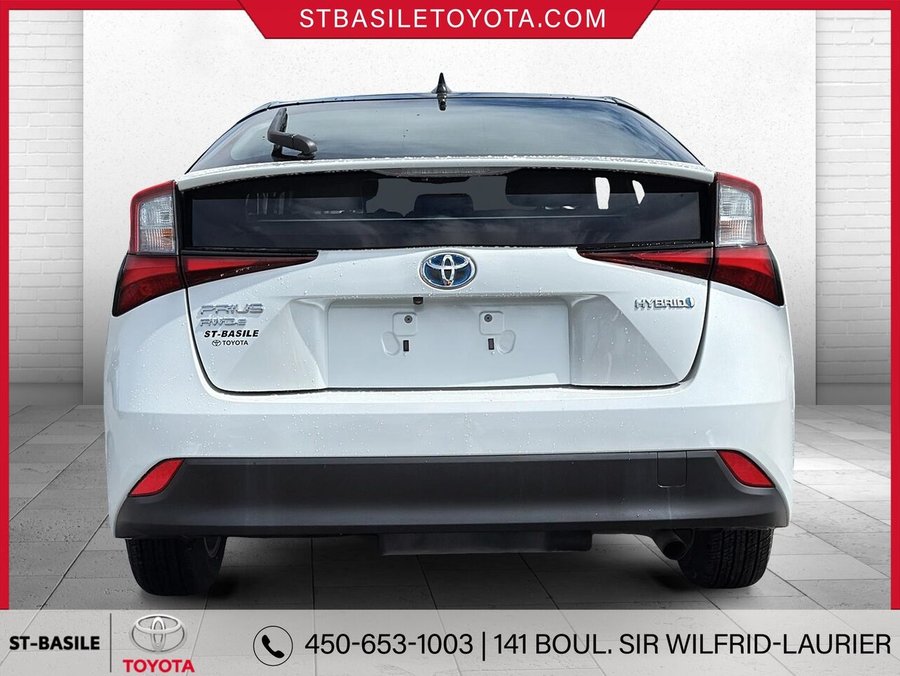 Toyota Prius 2022 2022 Frisson glacé avec toit noir céleste