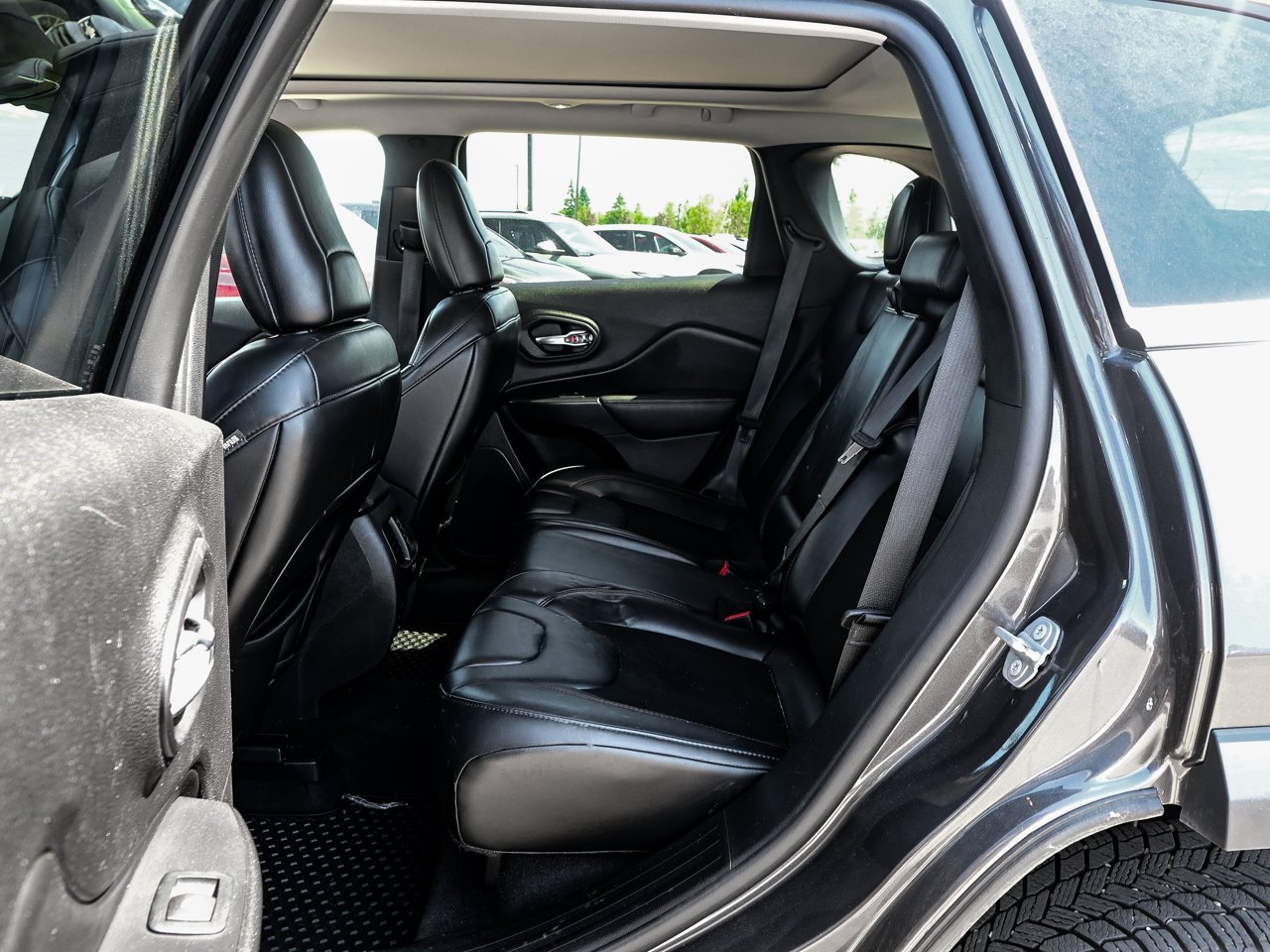 2020 Jeep Cherokee Trailhawk 4x4 Grey Sherwood Park - photo #29