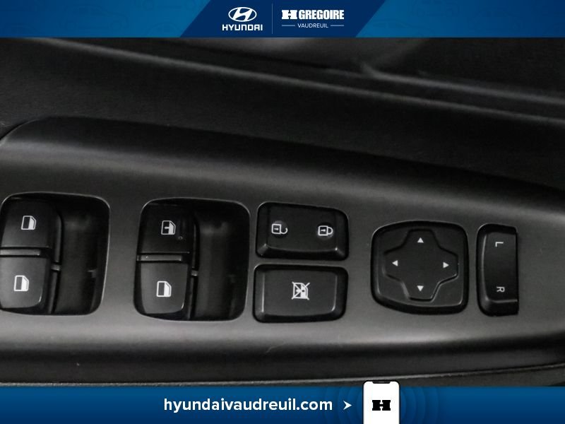 Hyundai Kona 2020 Blanc Laval - photo #16