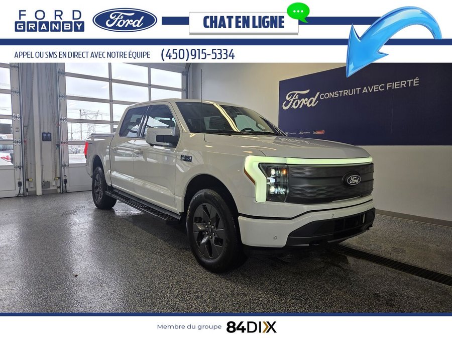 Ford F-150 LIGHTNING LARIAT, CUIR, TOIT LARIAT SuperCrew 4RM caisse de 5,5 pi 2025 Blanc