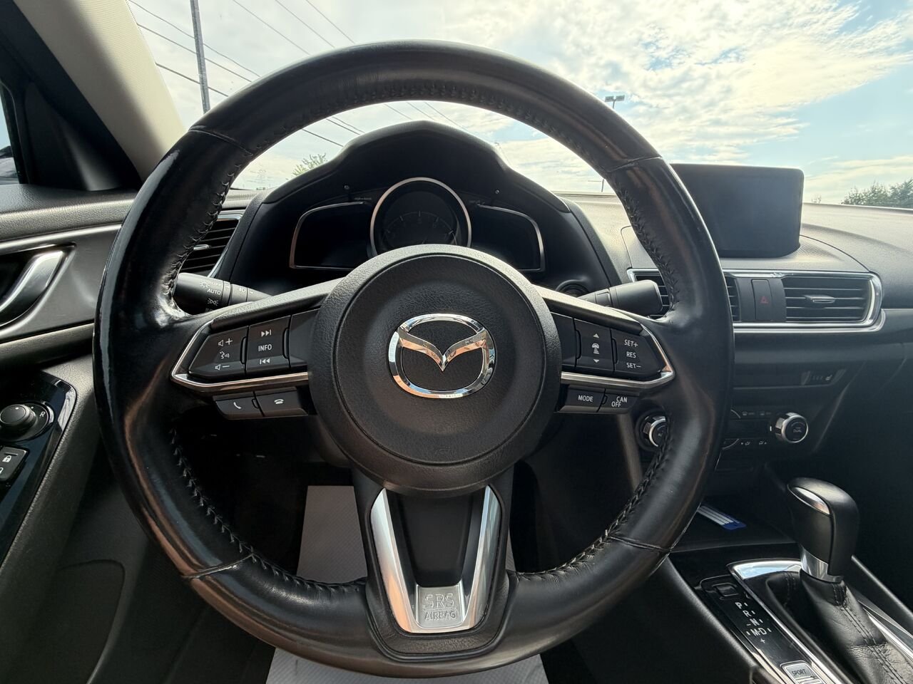 Mazda Mazda3 2017 Bleu Ste-Marie - photo #10