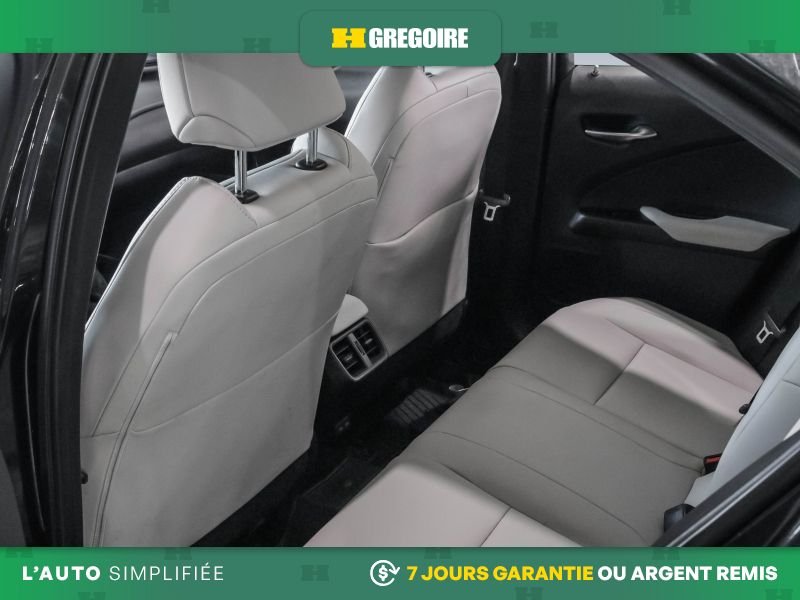 Lexus UX 250H 2023 Noir Saint-Eustache - photo #24