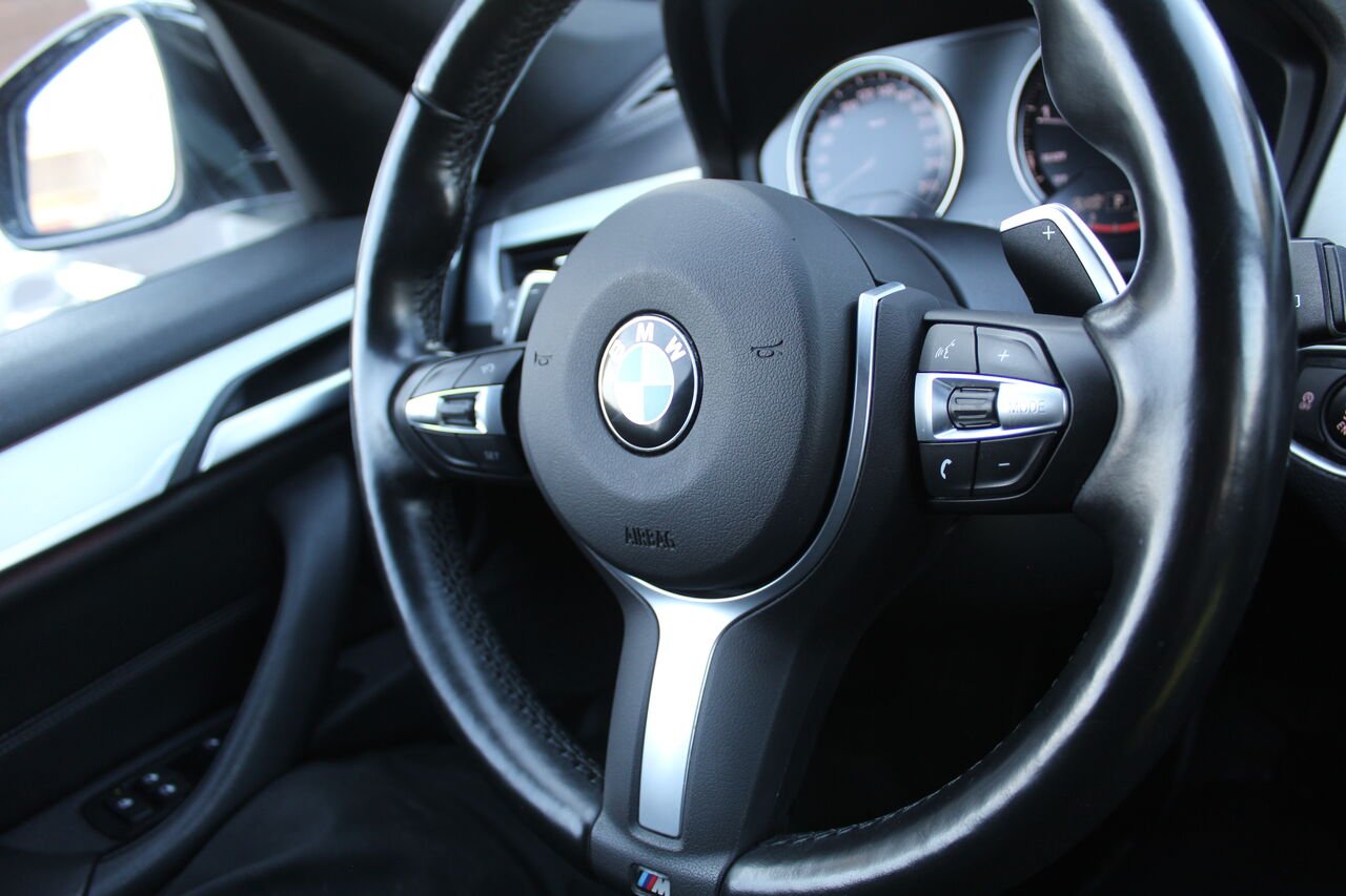 BMW X1 VIN: WBXJG9C02M5T13773 2021 Noir Sainte-Rose - photo #12