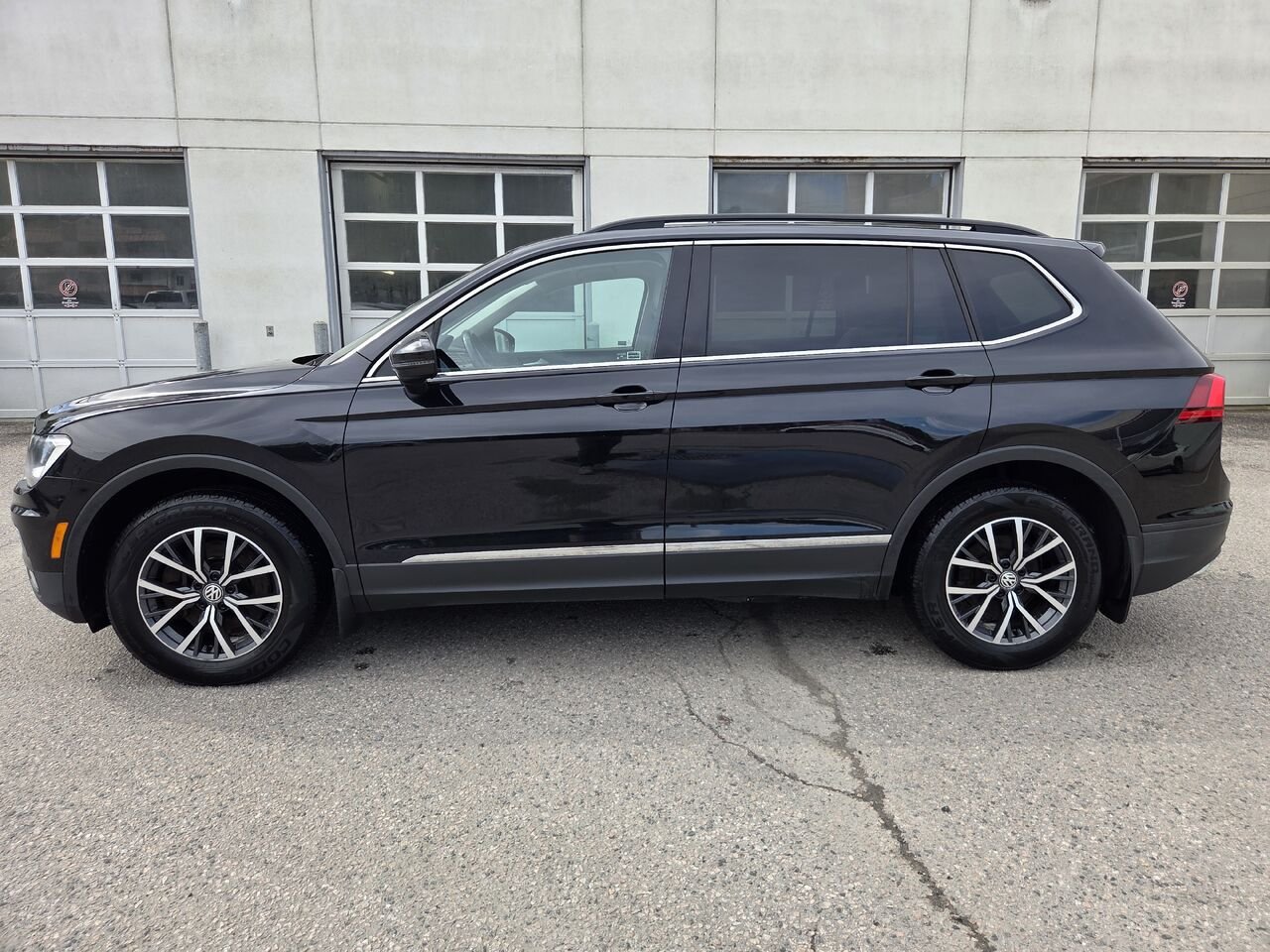 2019 VOLKSWAGEN TIGUAN Black Amos - photo #8