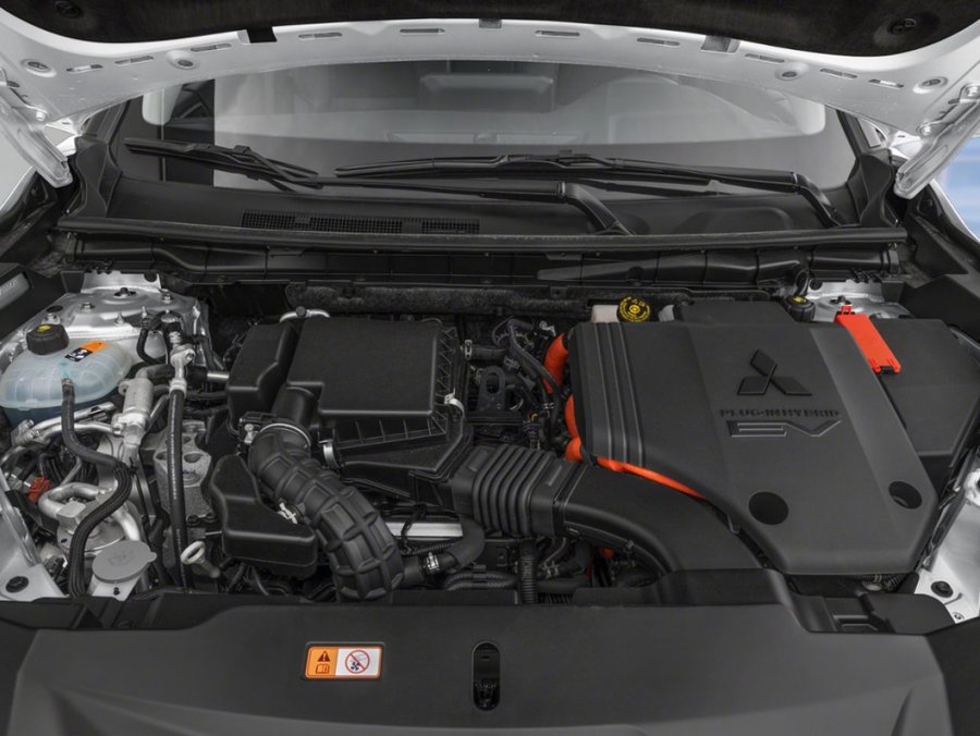 2025 MITSUBISHI Outlander Plug-In Hybrid SE Red Diamond