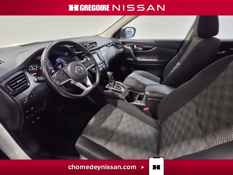 Nissan Qashqai 2023 Blanc Laval - photo #15