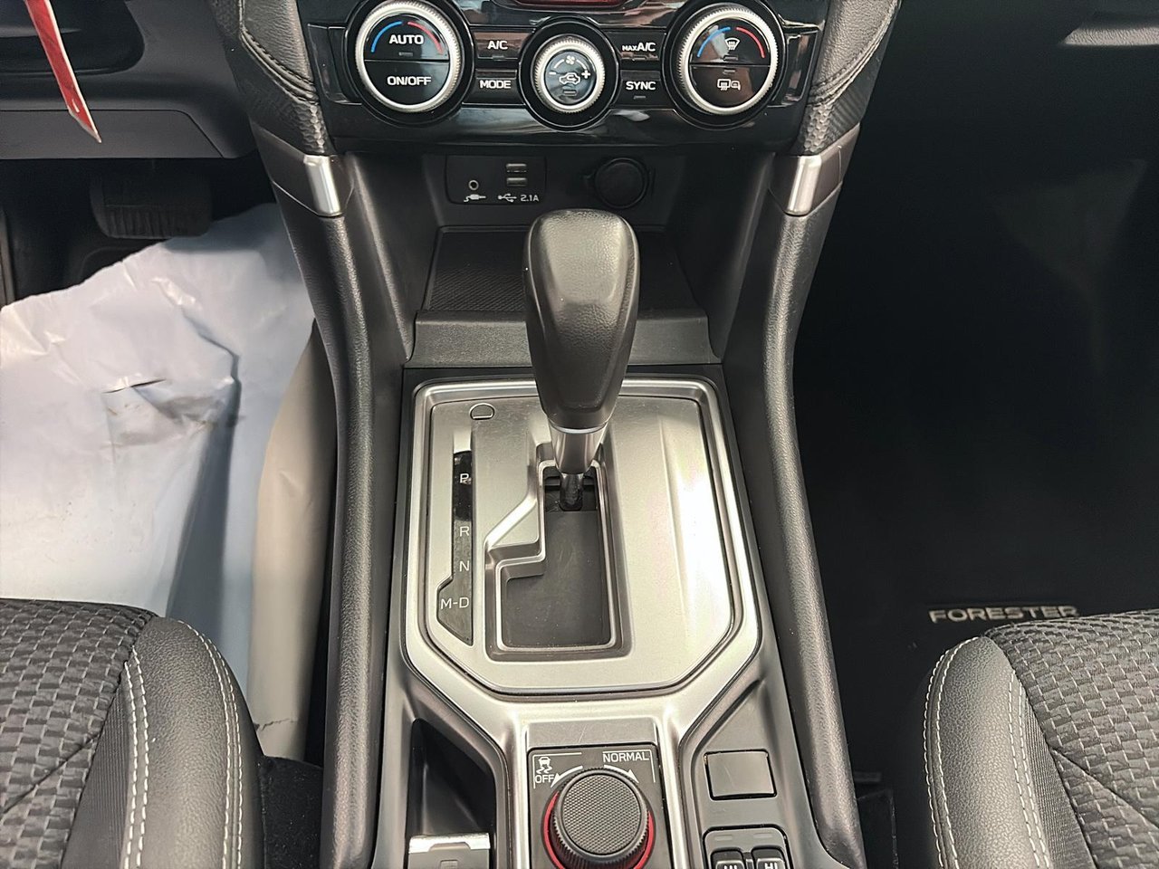 2019 Subaru Forester VIN JF2SKEDC5KH580937 Bronze Baie-Comeau - photo #14