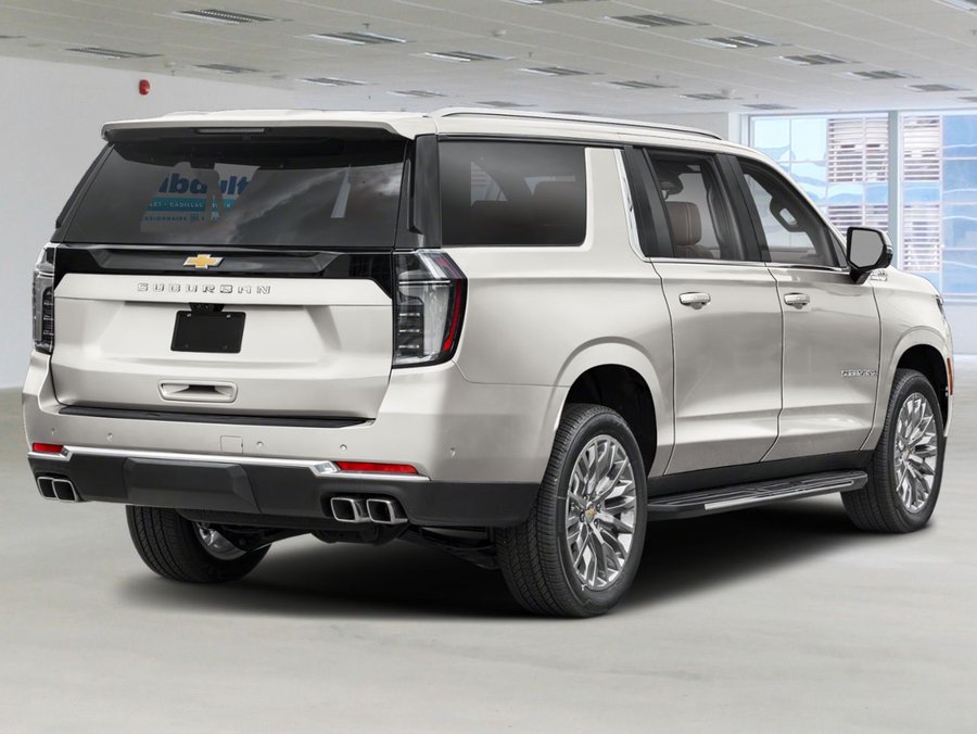 2026 CHEVROLET SUBURBAN 2026 White