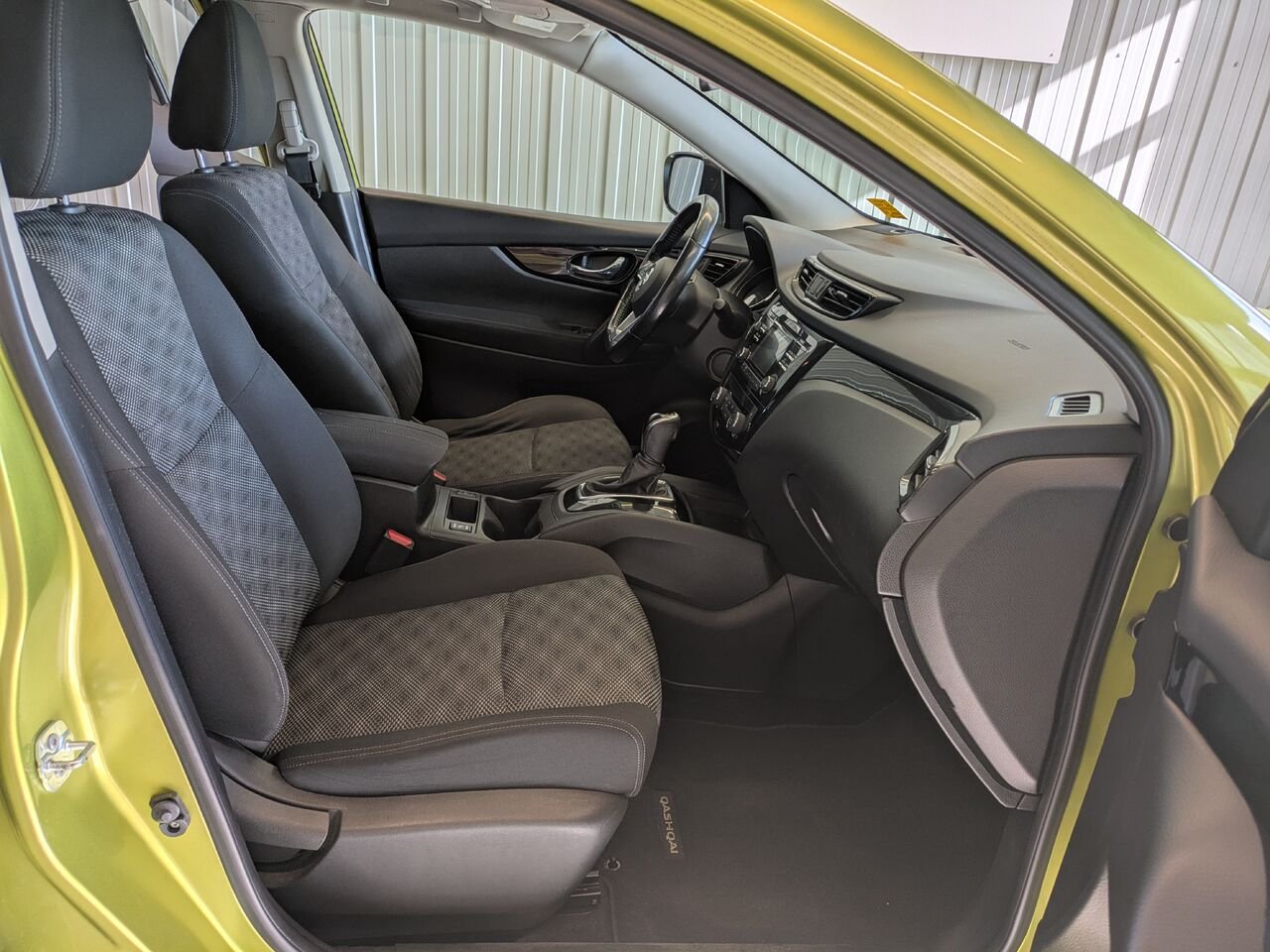 Nissan Qashqai 2017 Vert Gatineau - photo #13