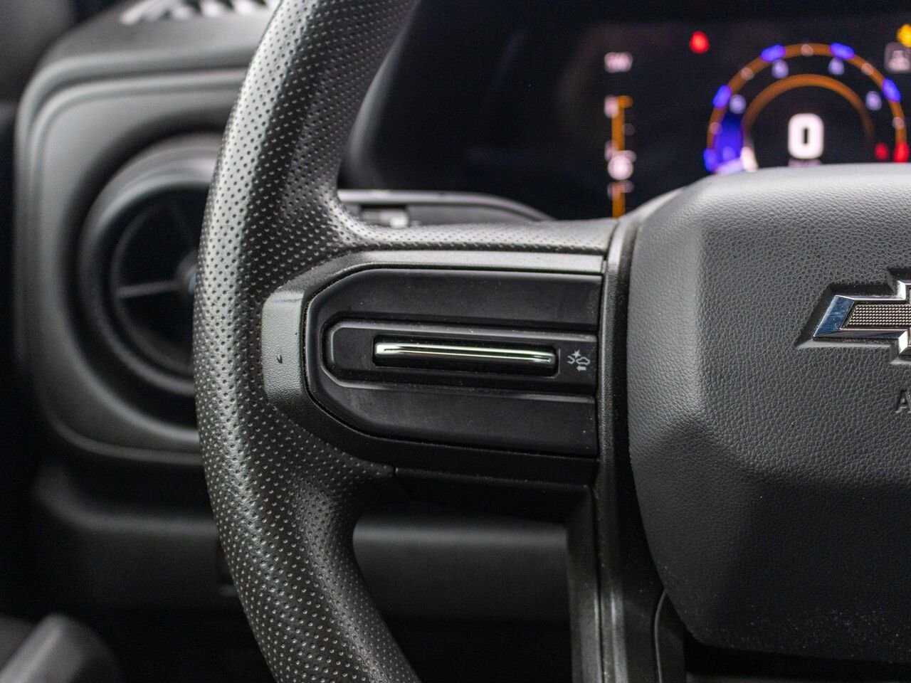 Chevrolet Colorado Trail Boss cabine multiplace 4RM 2023 Bleu Châteauguay - photo #11
