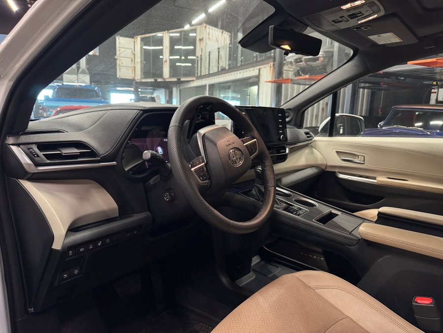 2023 Toyota Sienna 2023 White