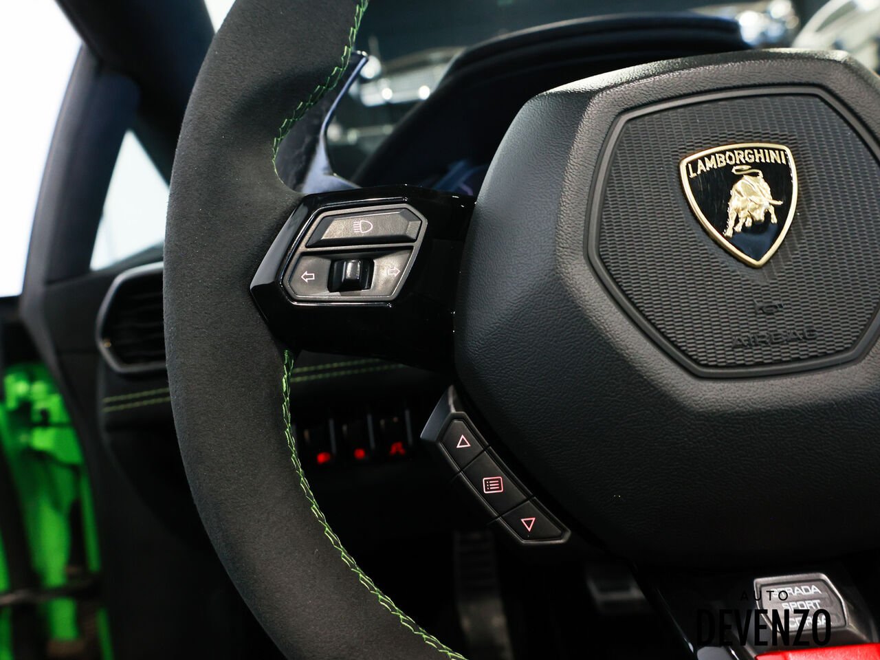 2018 Lamborghini Huracan Green Saint-Eustache - photo #13