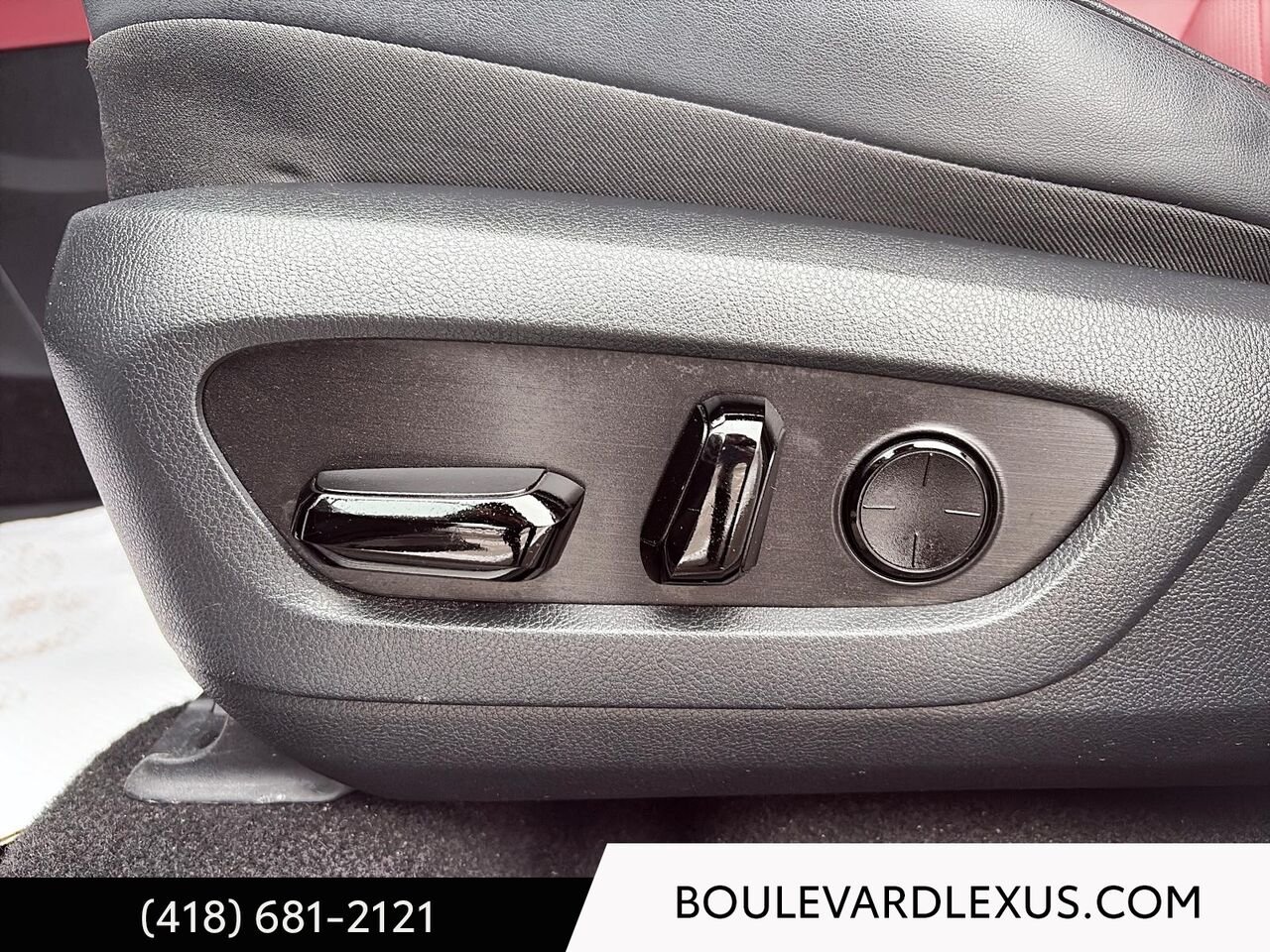 2023 Lexus NX Silver Quebec - photo #9