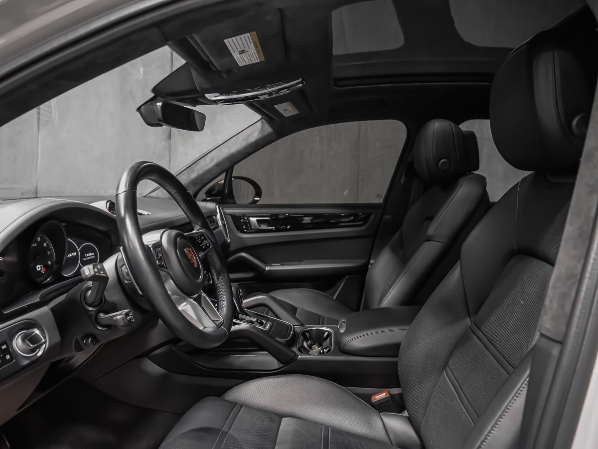 Porsche Cayenne GTS 2021 Gris Montréal - photo #15