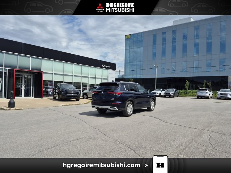 Mitsubishi Outlander PHEV 2025 Bleu Blainville - photo #10