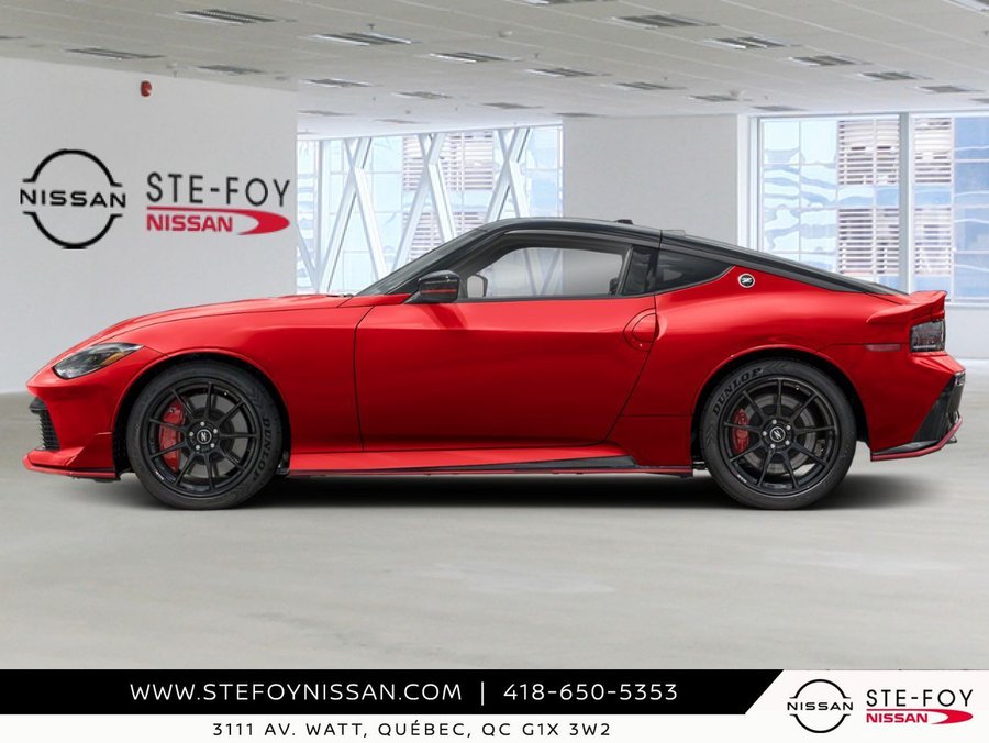 2026 NISSAN Z 2026 Solid Red/Super Black