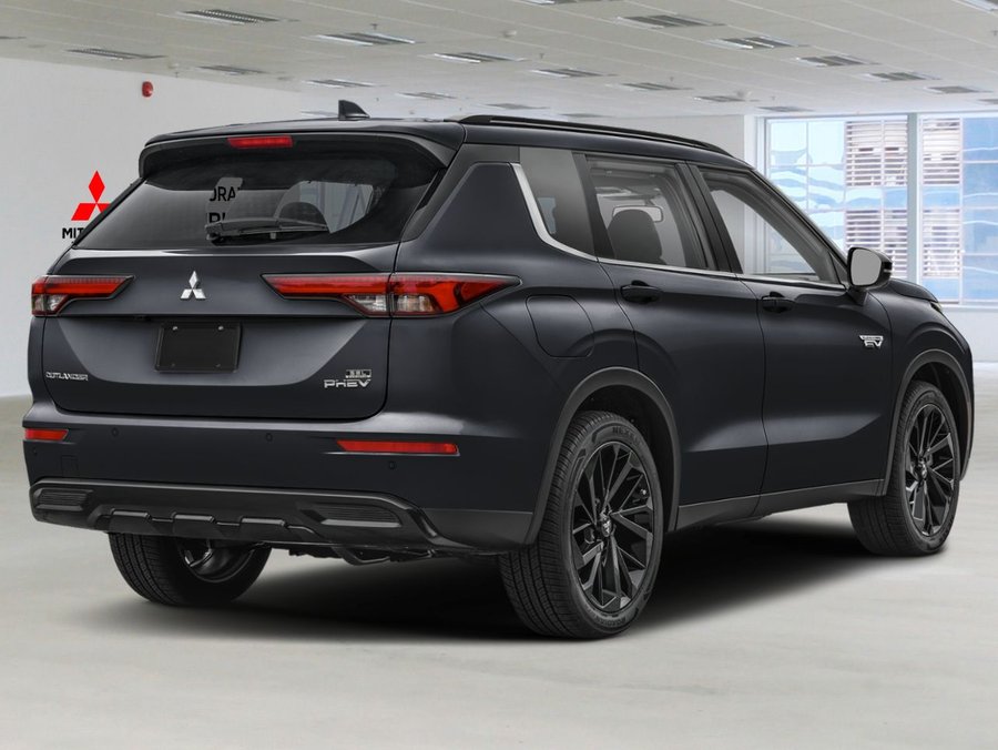 2026 Mitsubishi Outlander Plug-In Hybrid GT NOIR S-AWC Black Diamond Premium Finish