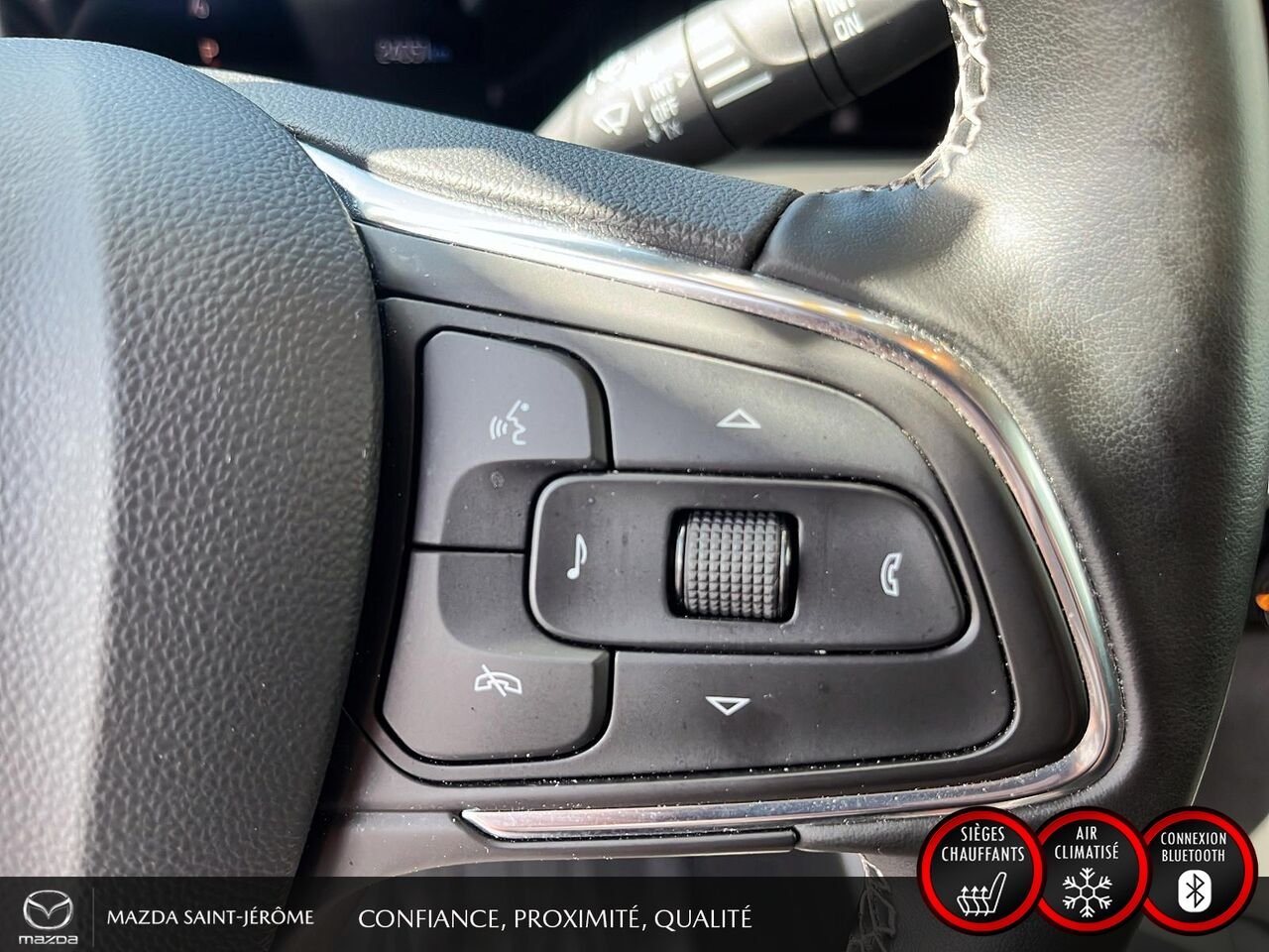 Buick Encore GX Privilégiée | AWD | CLEAN CARFAX | 2024 Blanc Saint-Jérôme - photo #14