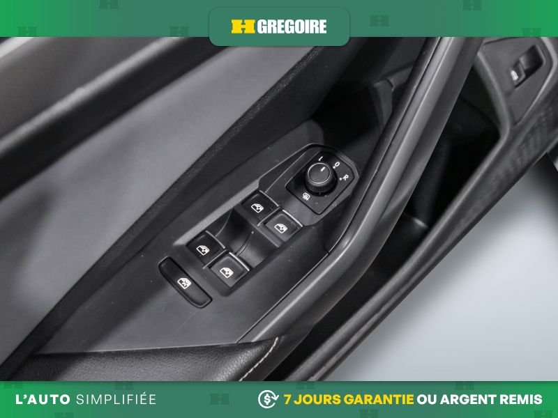 2025 Volkswagen Jetta Grey Laval - photo #11