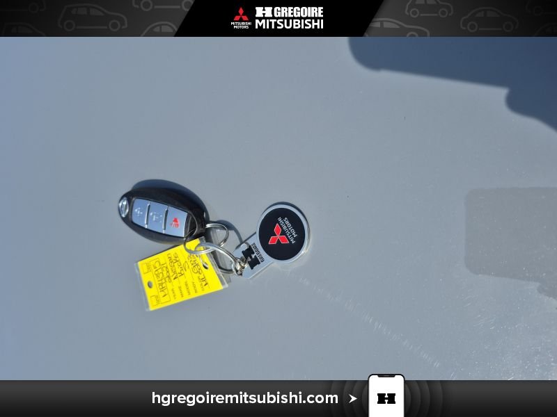 2021 Nissan Kicks Grey Blainville - photo #12