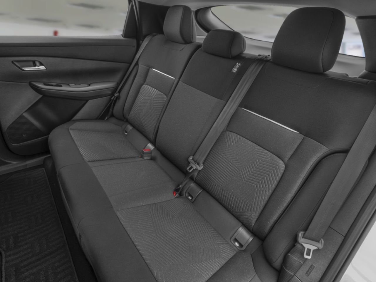 2026 NISSAN LEAF Black Diamond Pearl Joliette - photo #8