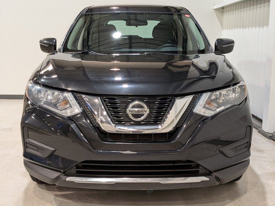 2019 Nissan Rogue Black