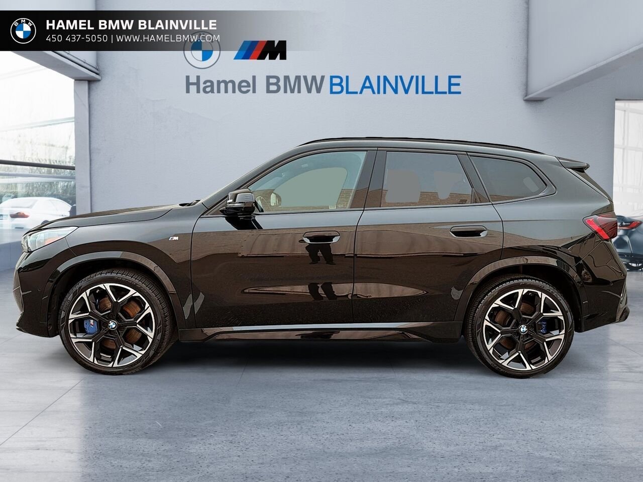BMW X1 M35i xDrive véhicule d'activités sportives 2024 Noir Blainville - photo #4