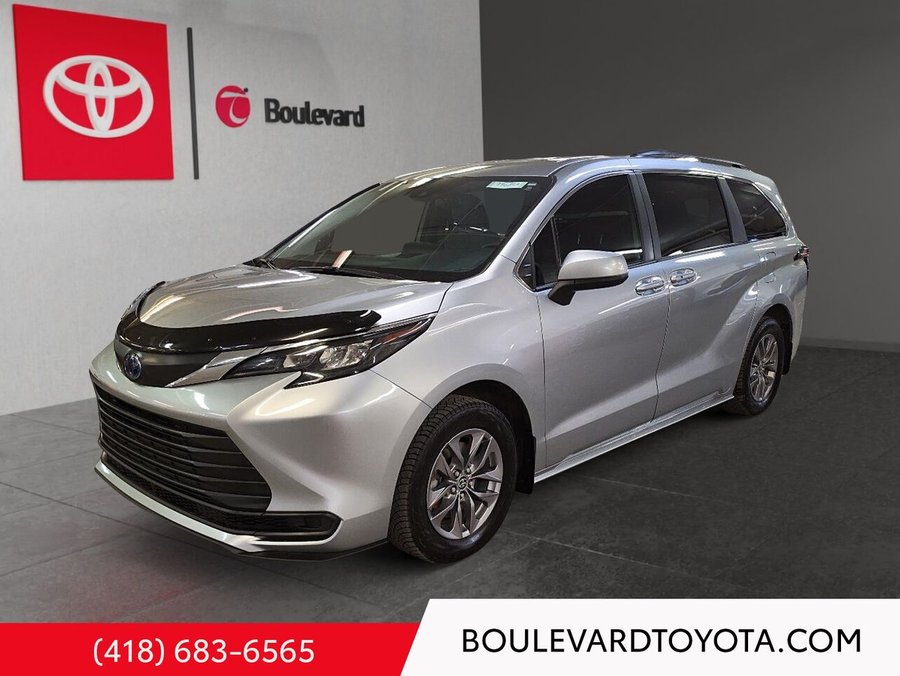 2025 Toyota Sienna 2025 Celestial Silver Metallic