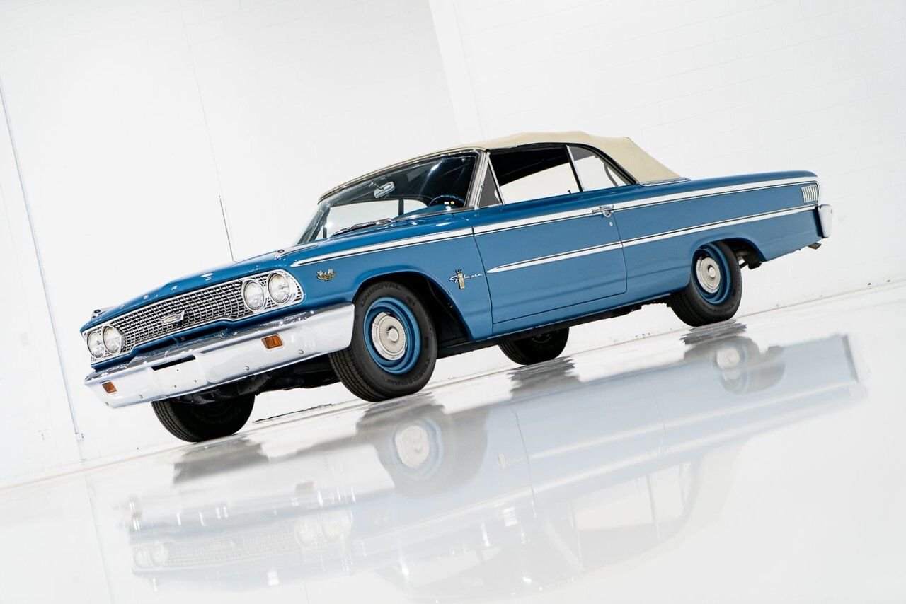 Ford Galaxie 500 *PRIX EN USD* 406 Cu In TriPower 4-Speed Convertible 1963 Bleu Montréal - photo #43