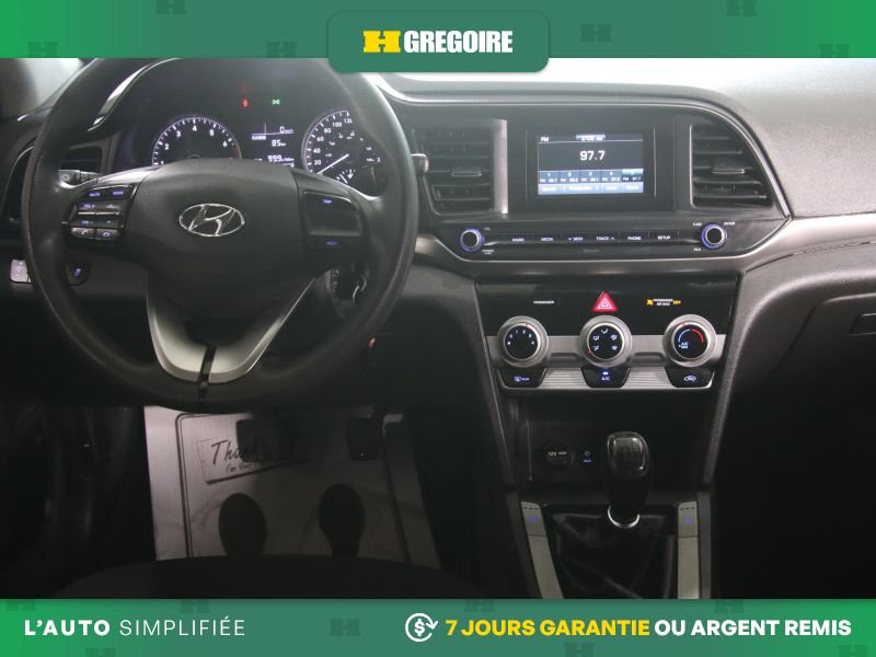 Hyundai Elantra 820783 | Essential A/C CAM RECUL BLUETOOTH 2019 Rouge Laval - photo #25