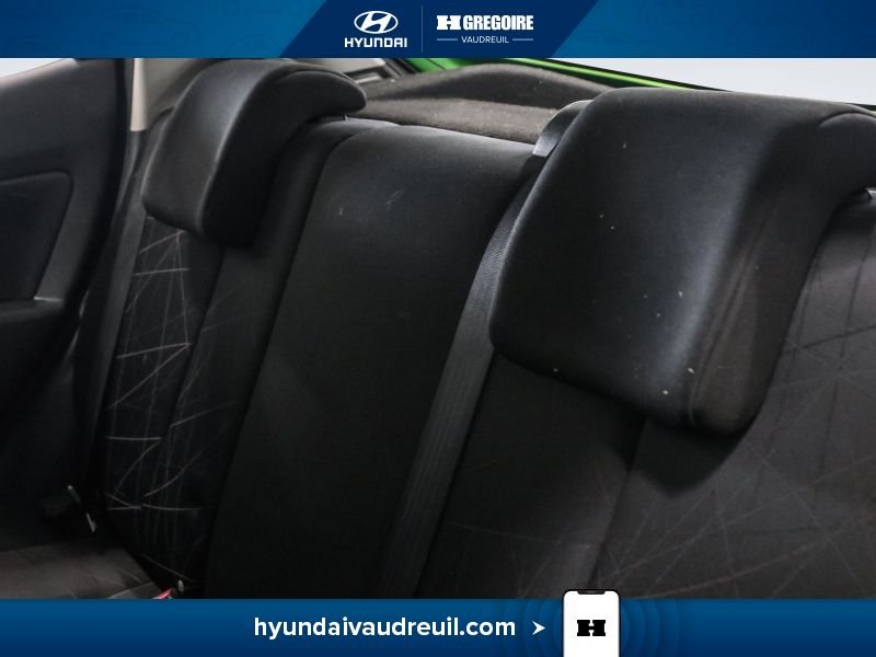 2012 Mazda 2 Green Laval - photo #18