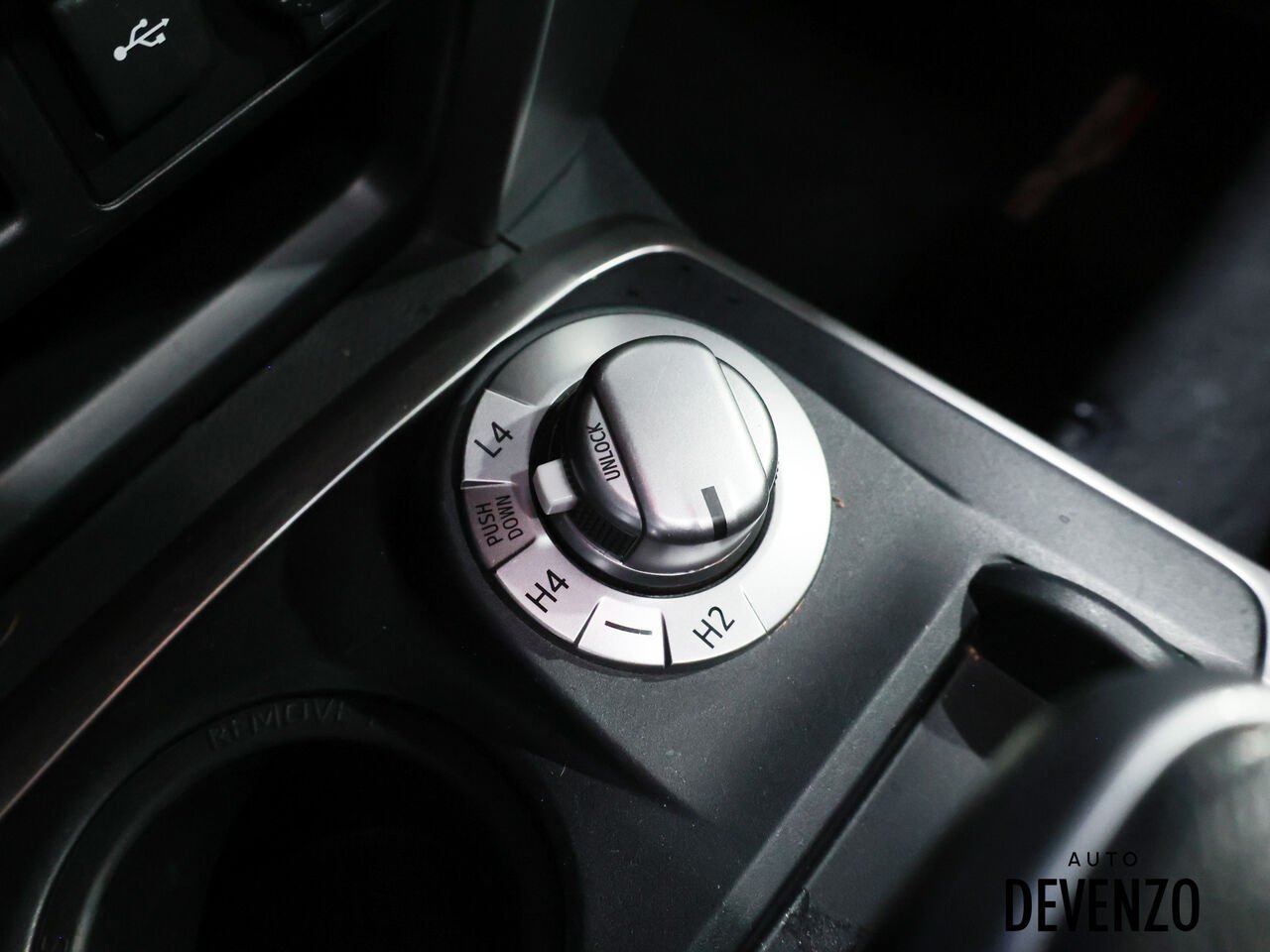 2022 Toyota 4Runner Grey Saint-Eustache - photo #19