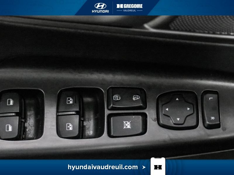 2020 Hyundai Kona Red Saint-Eustache - photo #16