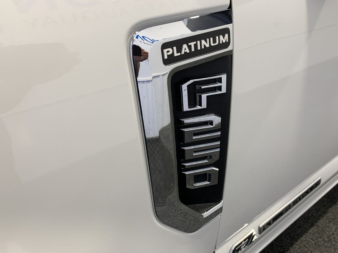 2021 Ford Super Duty F-250 PLATINUM SRW White Châteauguay - photo #3
