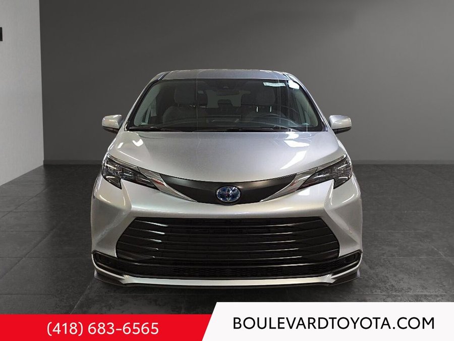 2025 Toyota Sienna 2025 Silver
