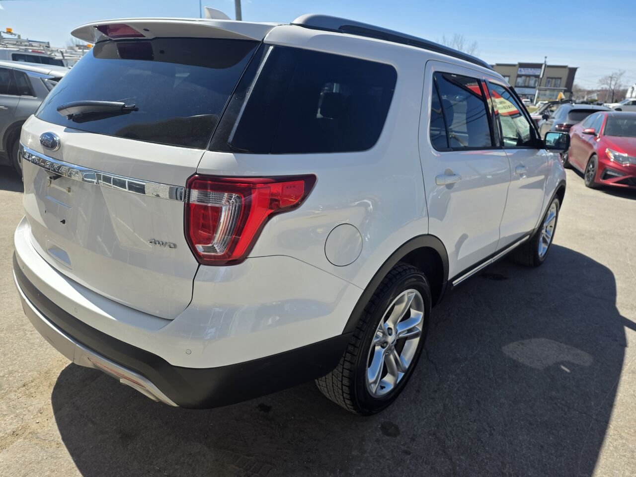 2017 Ford Explorer White  - photo #6