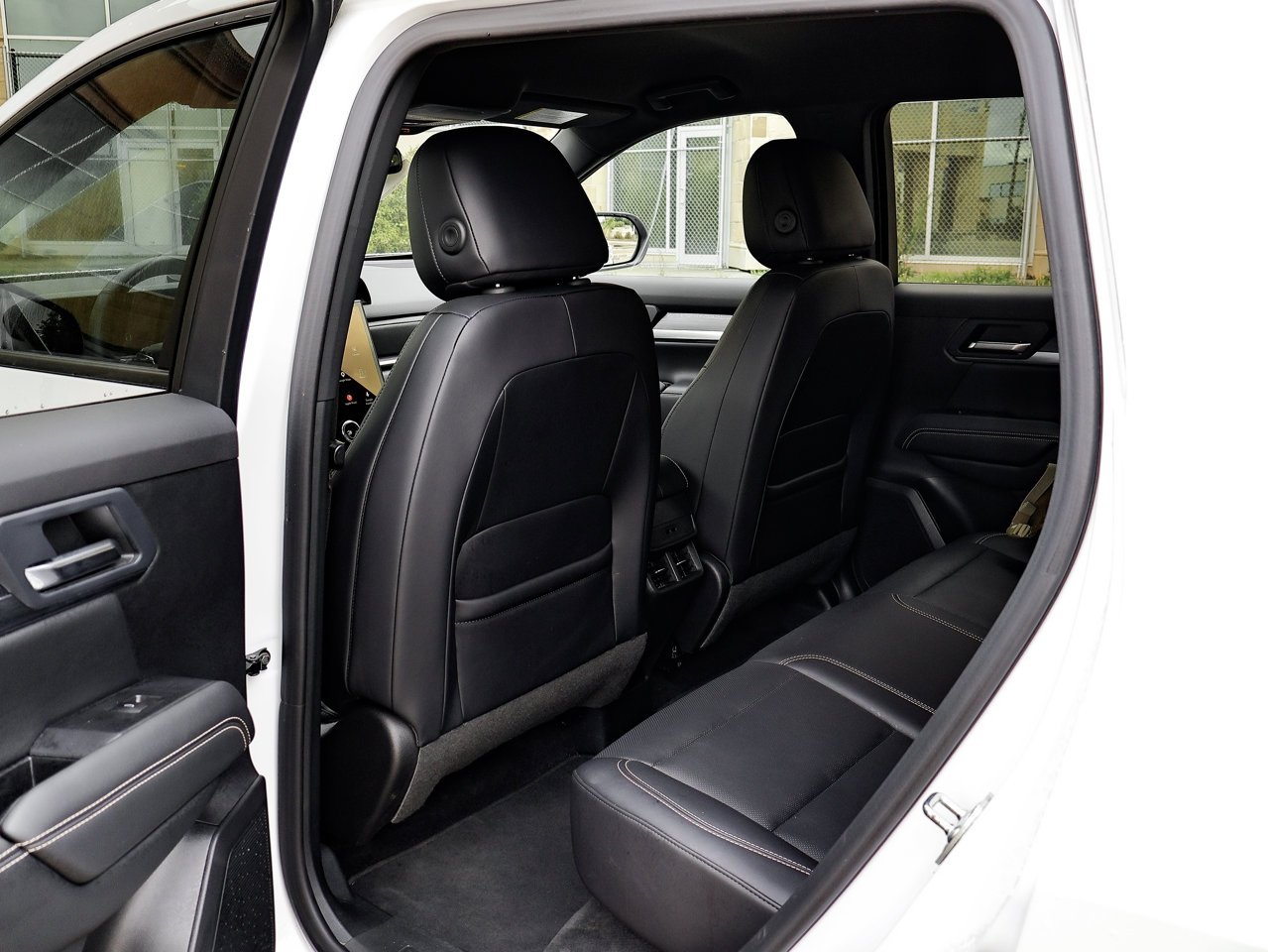 2026 GMC Terrain AWD 4dr Elevation White Sherwood Park - photo #26