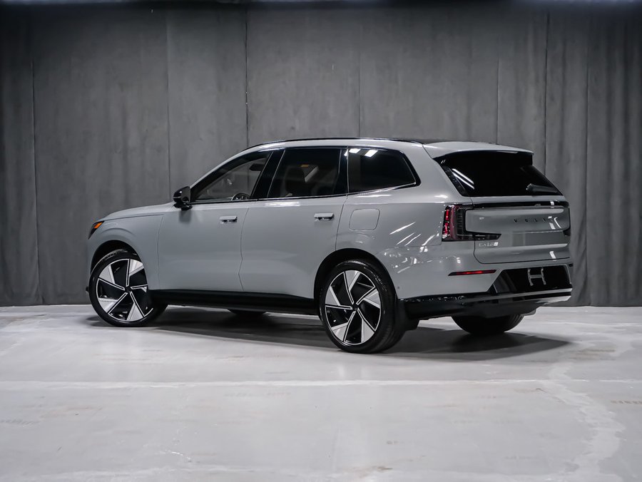 2025 Volvo EX90 ULTRA Grey