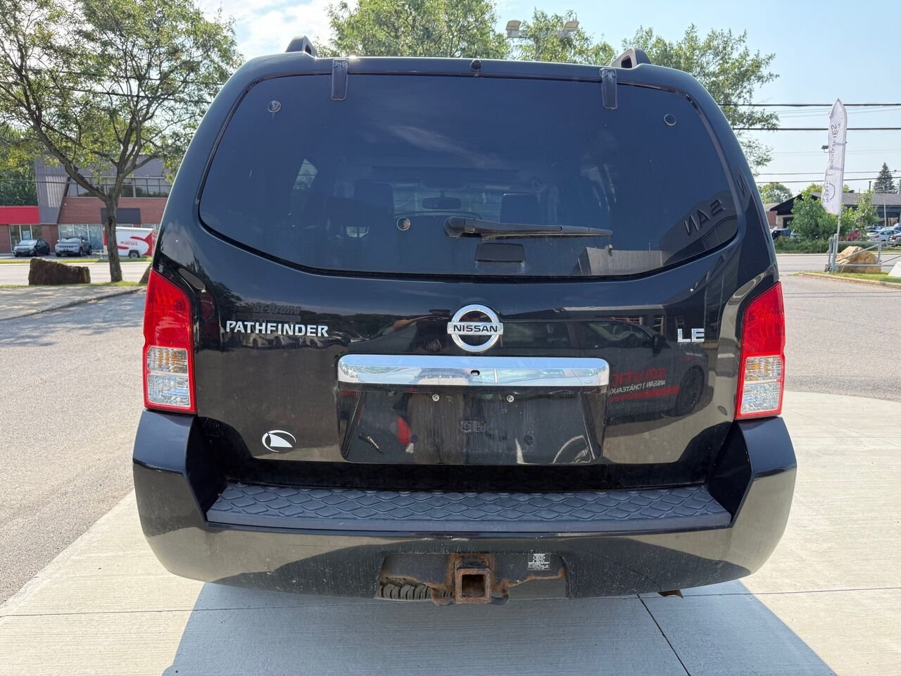 2010 Nissan Pathfinder Black Châteauguay - photo #5