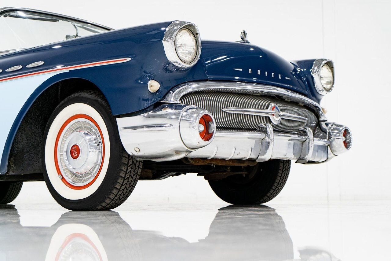 Buick Special 364/300HP NailHead 1 of only 2,056 | PRICE IN USD 1957 Bleu Montréal - photo #26