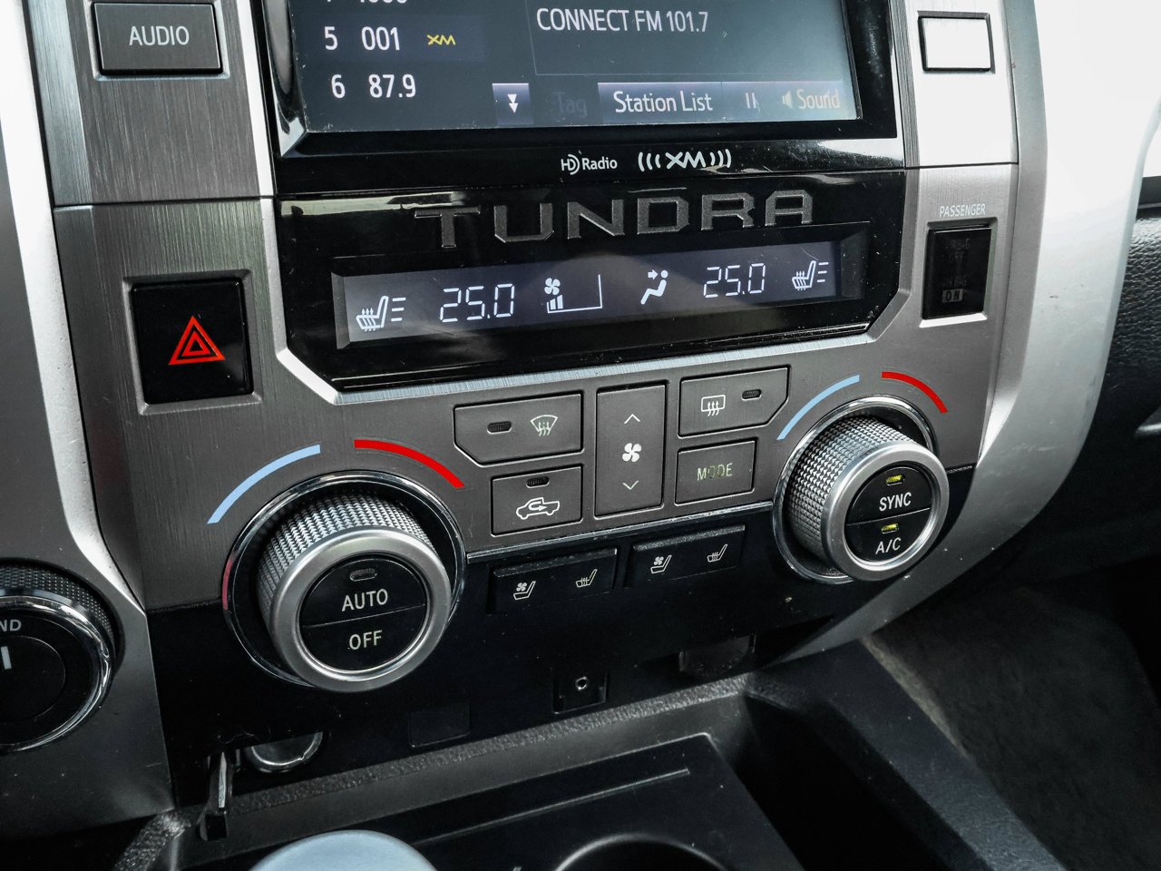 2015 Toyota Tundra 4WD Crewmax 146 5.7L Platinum Black Sherwood Park - photo #26